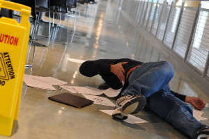 man slip and fell to the floor